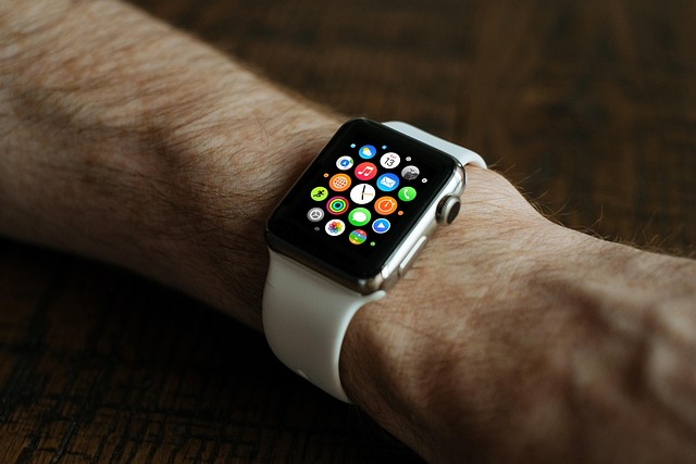 Une montre connectée qui récolte des informations personnelles